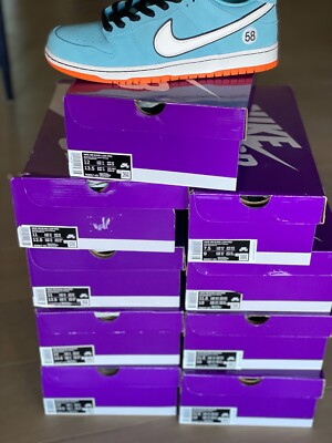 Nike SB Dunk Low Club 58 Gulf Deadstock DS BQ6817-401 Brand  display picture 1