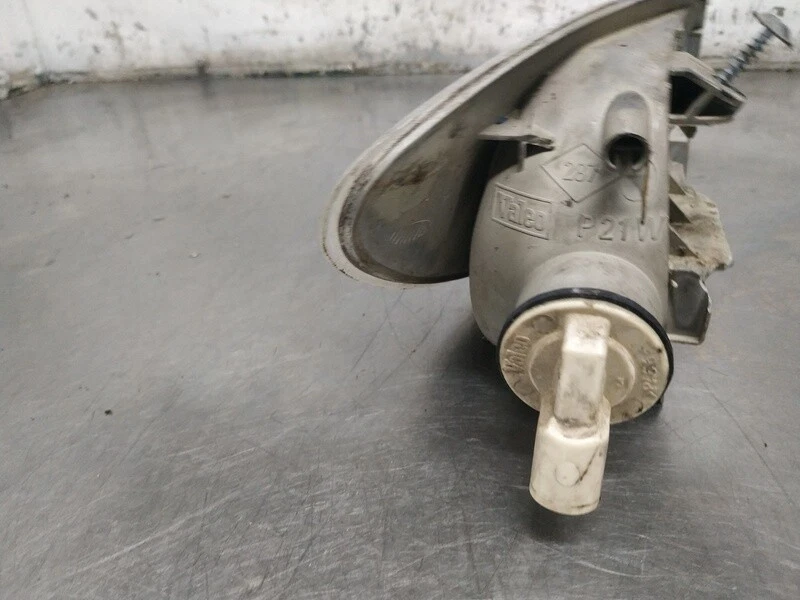 77008311466 faro anteriore sinistro per RENAULT MEGANE I CLASSIC (LA0) 401905 - Immagine 3 di 4