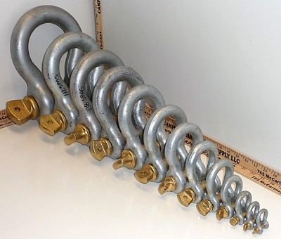 4-1/2 Ton Super Strong Anchor Shackle, Screw Pin, Galvanized, 5/8 In
