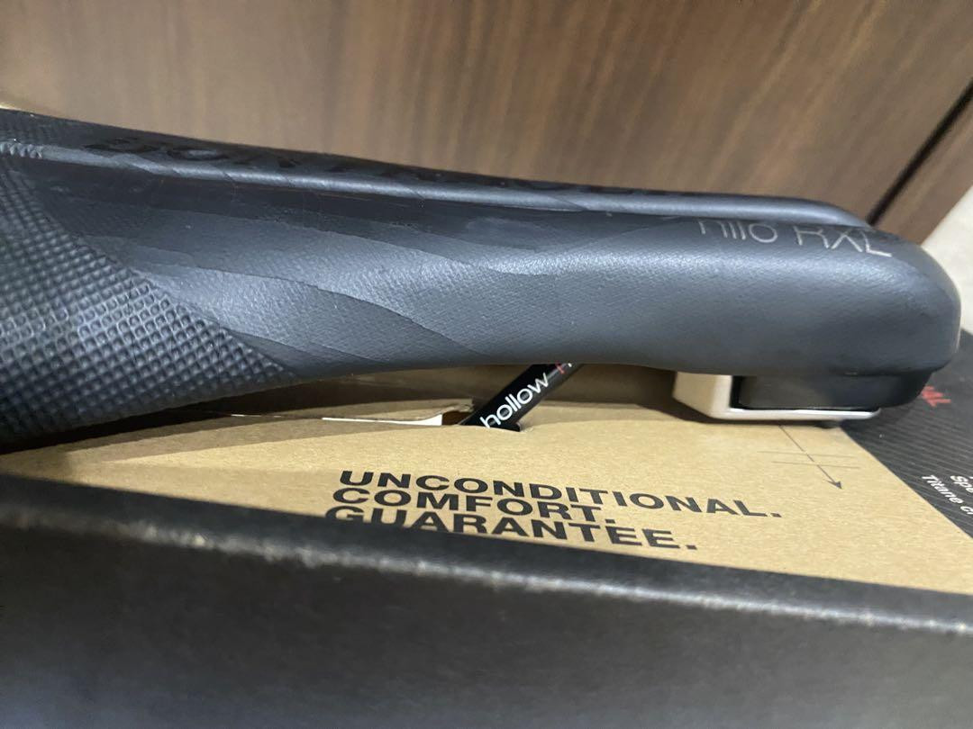 Bontrager HILO RXL SPEED DIAL hollow Ti triathlon TT saddle