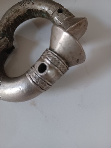 Handgefertigte Manilla afrikanische Scharnier Bronze - Messing? Armband. Antikes Geld? - Bild 3 von 15