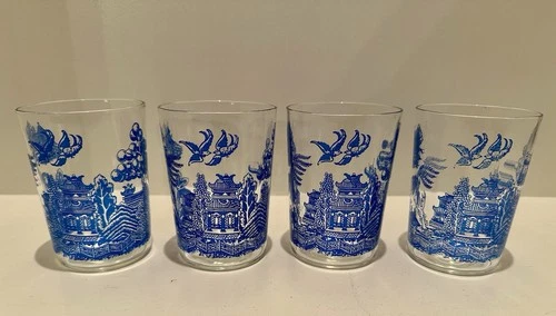 Set of 4 Vtg Blue Willow Highball Glasses 3.75” Asian Pagoda Print Tumblers MCM
