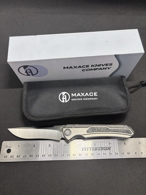 Maxace knives Kestrel M06C Bohler M390 blade titanium handle frame lock knife