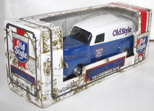 Vintage Ertl Heileman's Old Style 1951 GMC Truck Die-Cast Metal Bank Boxed