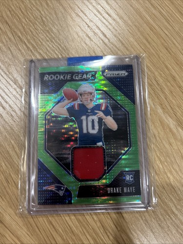2024 Panini Prizm Drake Maye Rookie Gear Patch Neon Green Pulsar RC #RG-DME