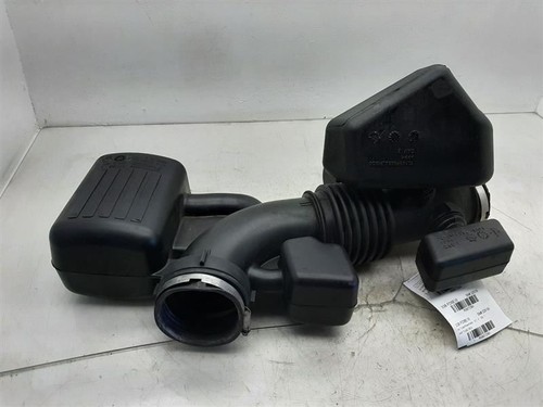 2010 FORD EXPEDITON Air Tube/Resonator HOSE OEM UNIT 5.4L V8