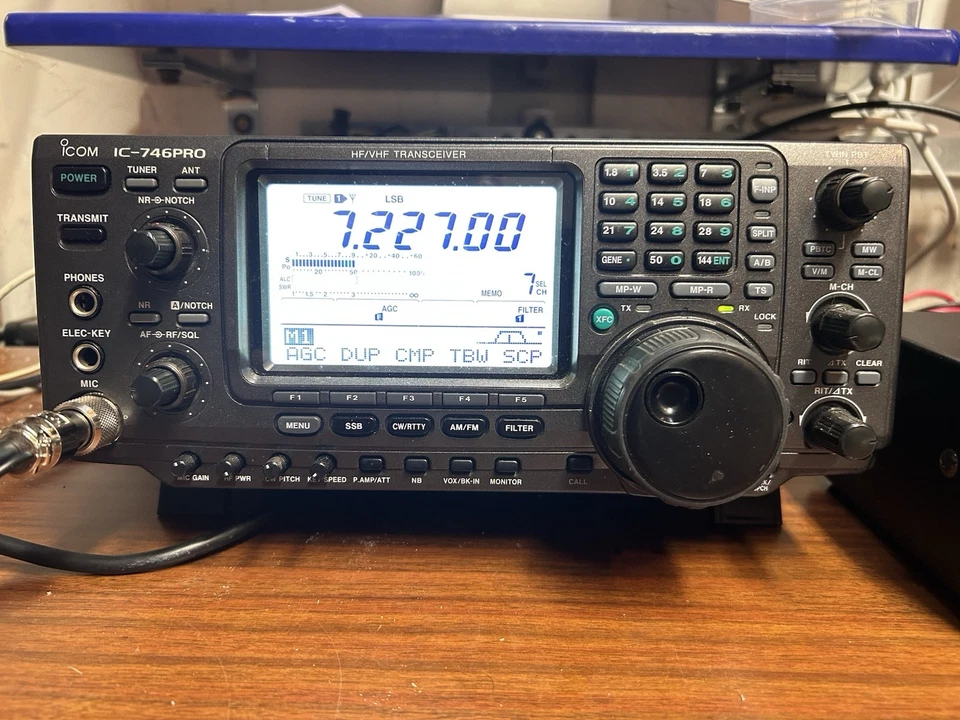 Icom IC-746PRO Ham Radio HF VHF Transceiver + Dust Cover (works well) - Image 2 of 2