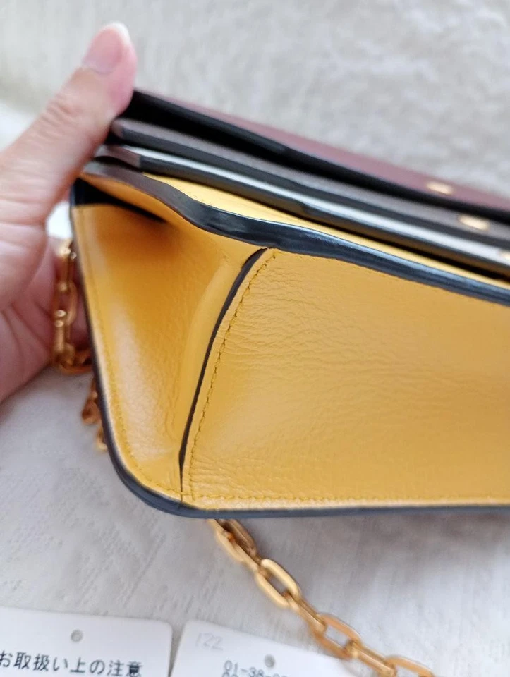 Mulberry chain leather shoulder bag in brown yellow beige for women japan used - Image 3 of 4