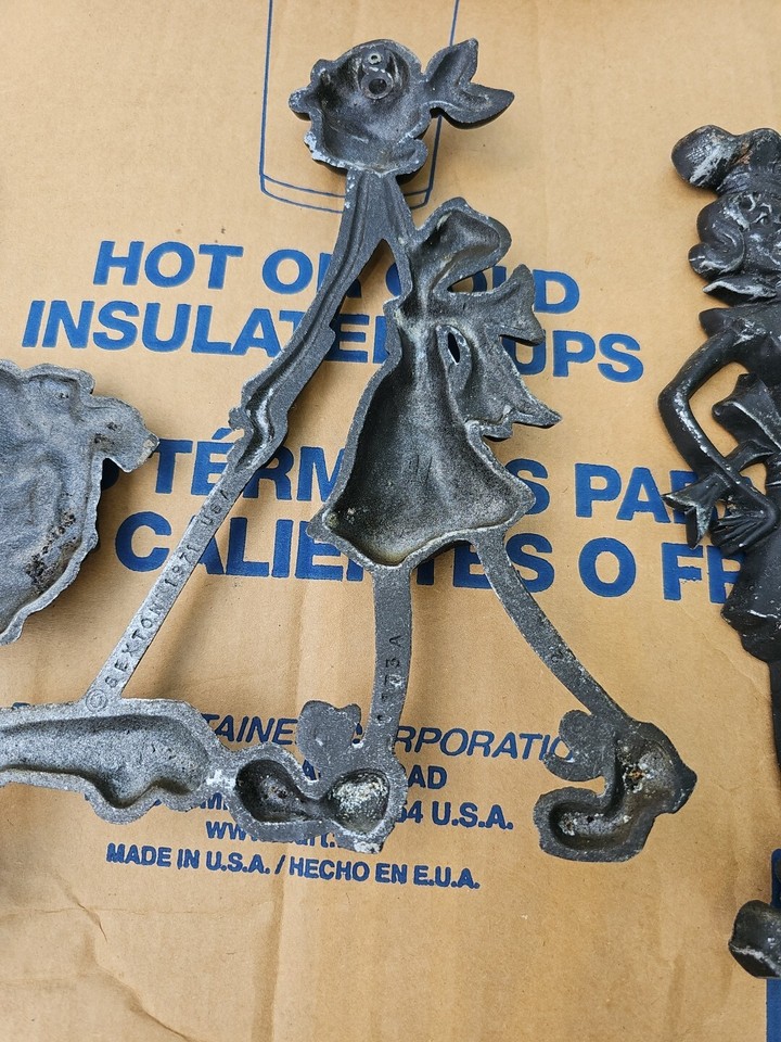 Set Of 3 Vintage Metal Sexton Wall Hangings Plaques Housework Chores