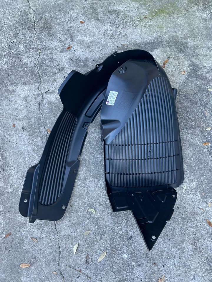 Guardabarros forro Kia Forte 2014-16 buzo delantero lado izquierdo Foto 2 de 4