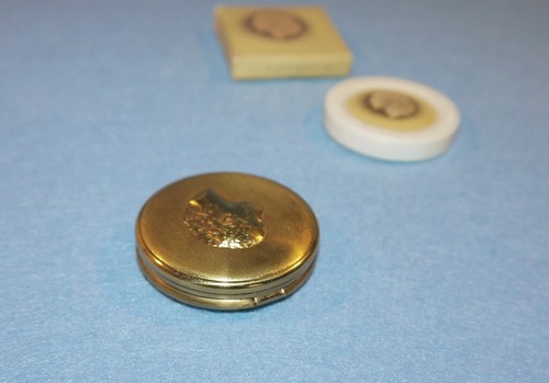 Vintage Puderdose Lohse Lelia Compact Metall + 2 x extra Einsatz Puderdose - Bild 3 von 14