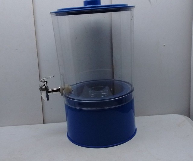 American Maid 1.5 Gallon Plastic BPA Free Beverage Dispenser Blue eBay
