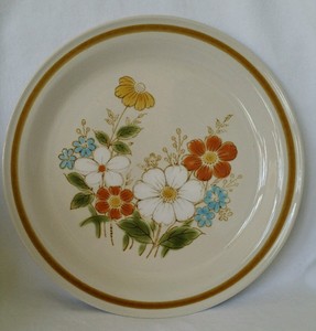 Vintage-Highland-Florals-Collection-Stoneware-Dinner-Plate-Highland-Blue-Japan