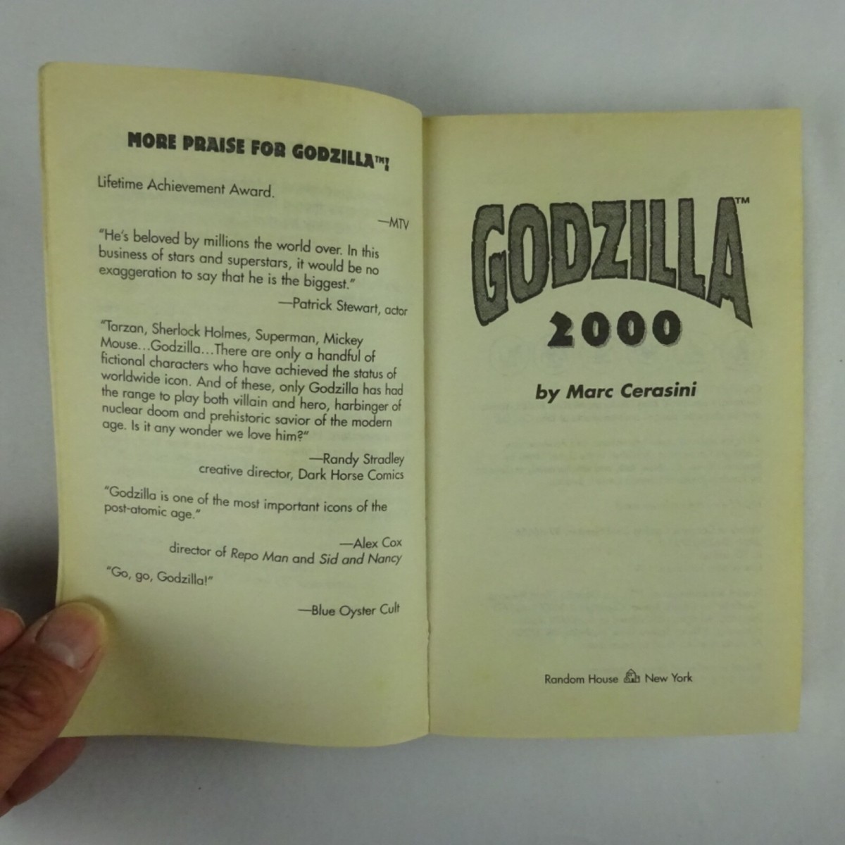 Godzilla 2000 by Marc Cerasini 1997 Random House Paperback | eBay