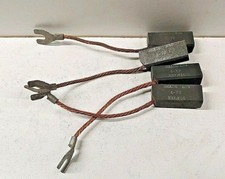 LOT OF 4 NEW OLD STOCK HELWIG .500 X .625 X 1.50 CARBON BRUSHES 64-376221