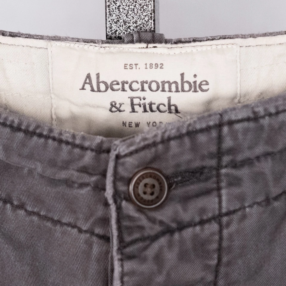 Abercrombie & Fitch Men's Distressed Cargo Shorts Size 36 Gray Heavyweight Y2K - Image 2 of 4