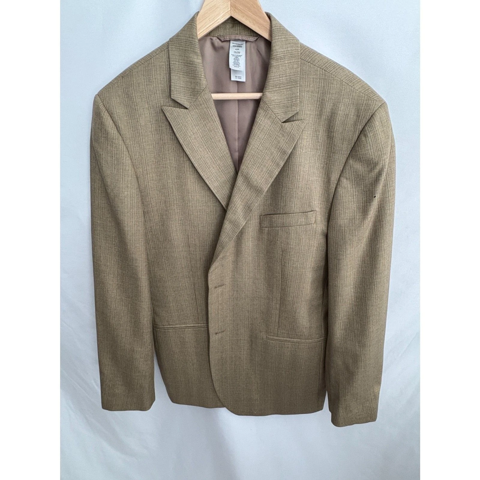 Claiborne Luxe 100% Wool Blazer Sport Coat Size 42R Office Career Camel Brown