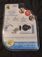 Innovage Mini Digital Camera W/Accessory Kit 2007 Keychain Stores 243 Pics Video