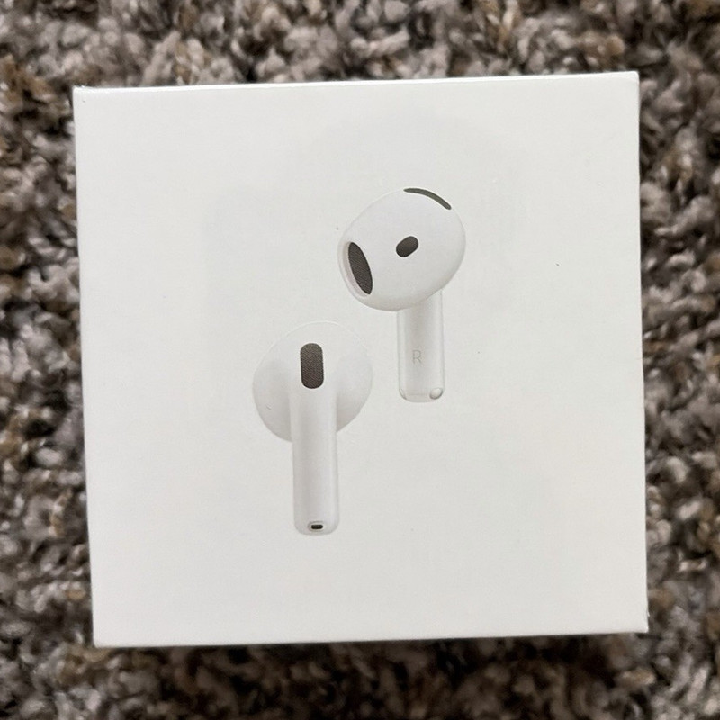 Apple AirPods Bluetooth Wireless In-Ear Earbuds Active Noise Cancellation White