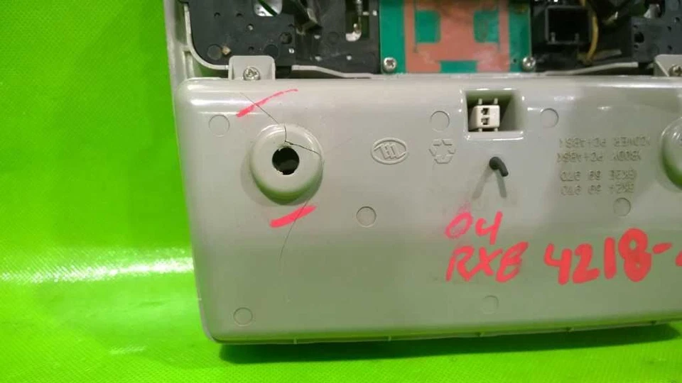 04-11 MAZDA RX8 CONSOLA SUPERIOR CON TECHO CORREDIZO OEM 4218-2 Foto 4 de 4