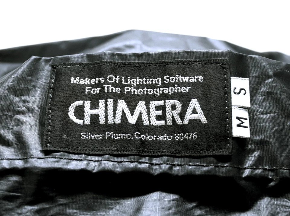 CHIMERA 14 " x 55" MEDIUM STRIP BANK,FLUSH FACE EX.CONDITION NO MOUNTING RING. - Image 3 of 3