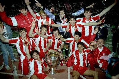 Red Star Belgrade celebrate after their victory in the European Cu- Old Photo