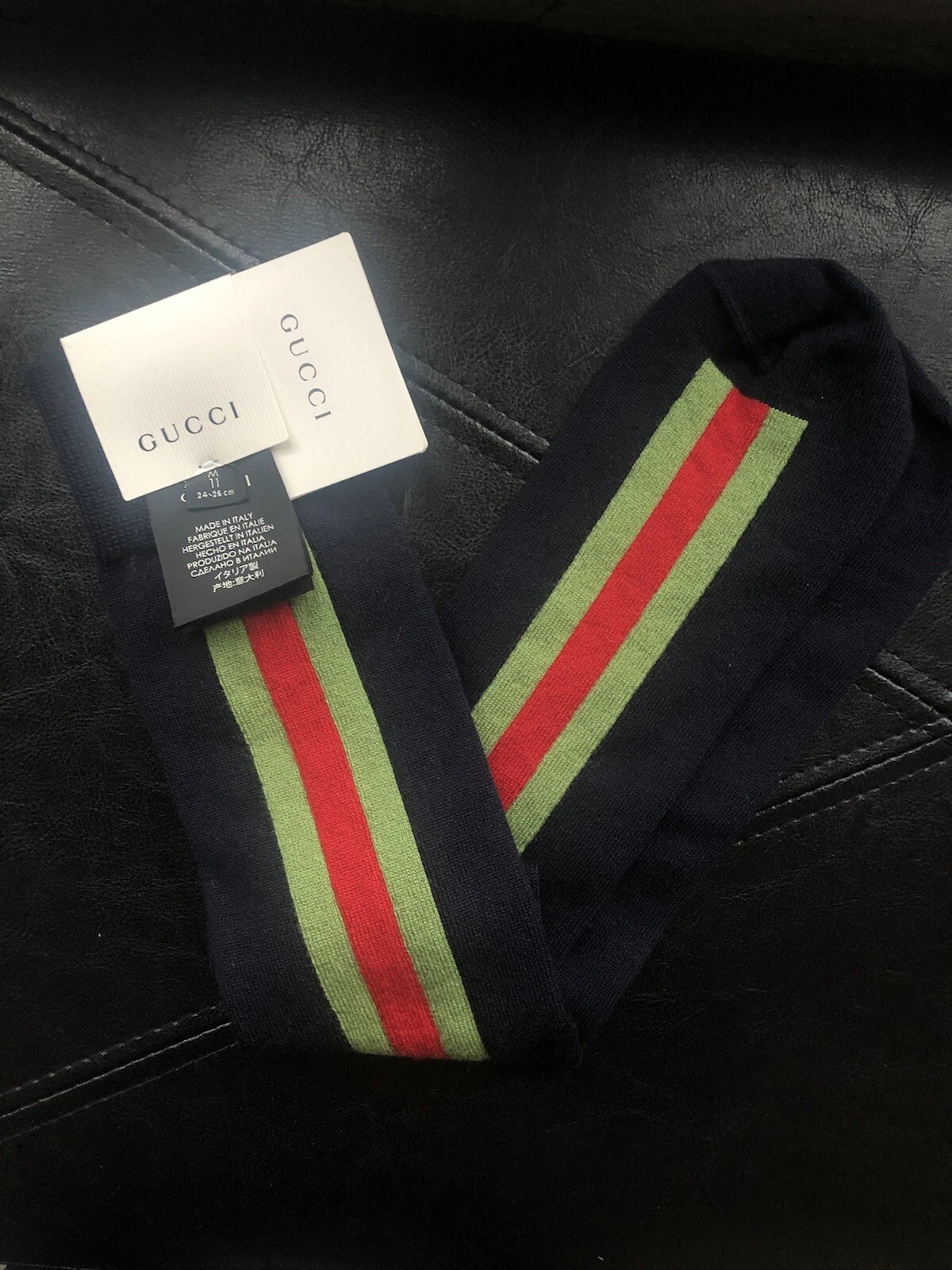 chaussettes gucci rouge/vert rayures logo couleur marine Gucci robe chaussettes