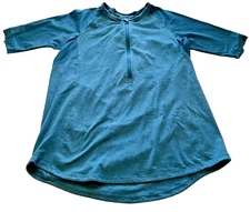 Lululemon Women's Shirt Blue 1/4 Zip Cut off Elbow Short Sleeve Size Small?