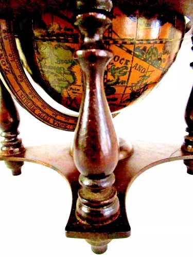 CARILLON SVIZZERO "ZODIAC / GLOBE MUSIC BOX" (SONG: DR. ZIVAGO) ~*MADE IN ITALY* - Picture 2 of 21