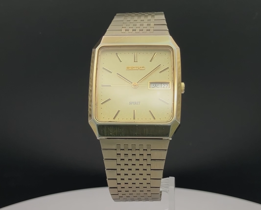 SEIKO WATCH SPIRIT 9533-5030 QUARTZ GOLD STAINLESS STEEL DAY