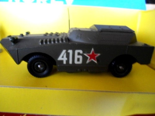SOLIDO MILITAIRE 1/50 Nº 6031 BTR 40 EN BOITE