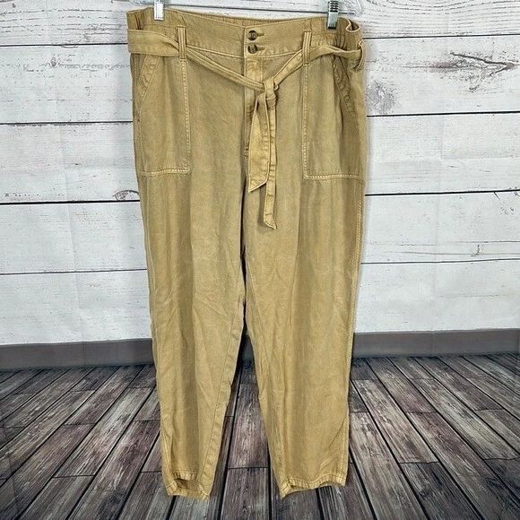 American Eagle Womens Pants size 16 Wide Leg Khaki Lyocell inseam 26.5 high  rise