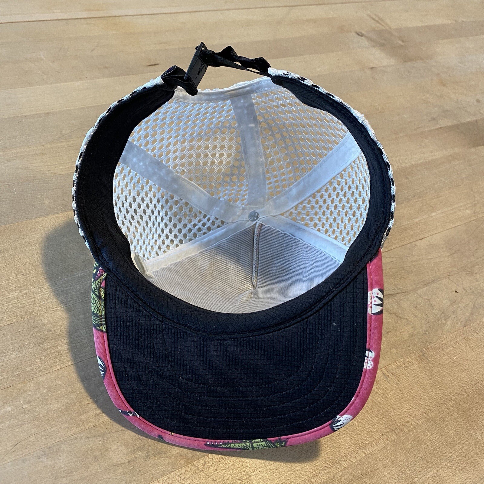 Patagonia Duckbill Trucker Hat - Excellent - Cotton Ball Gators: Ultra Pink