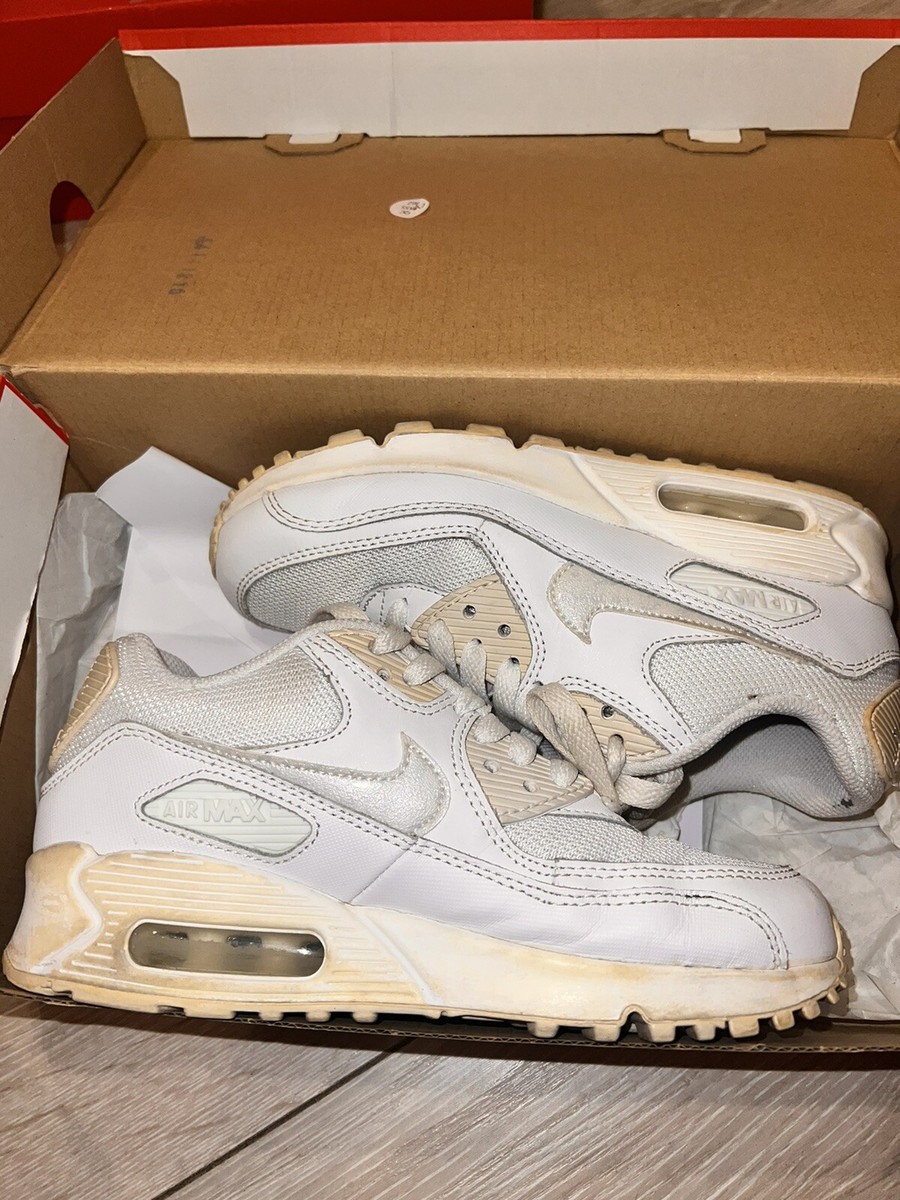 nike air max 90 junior size 3