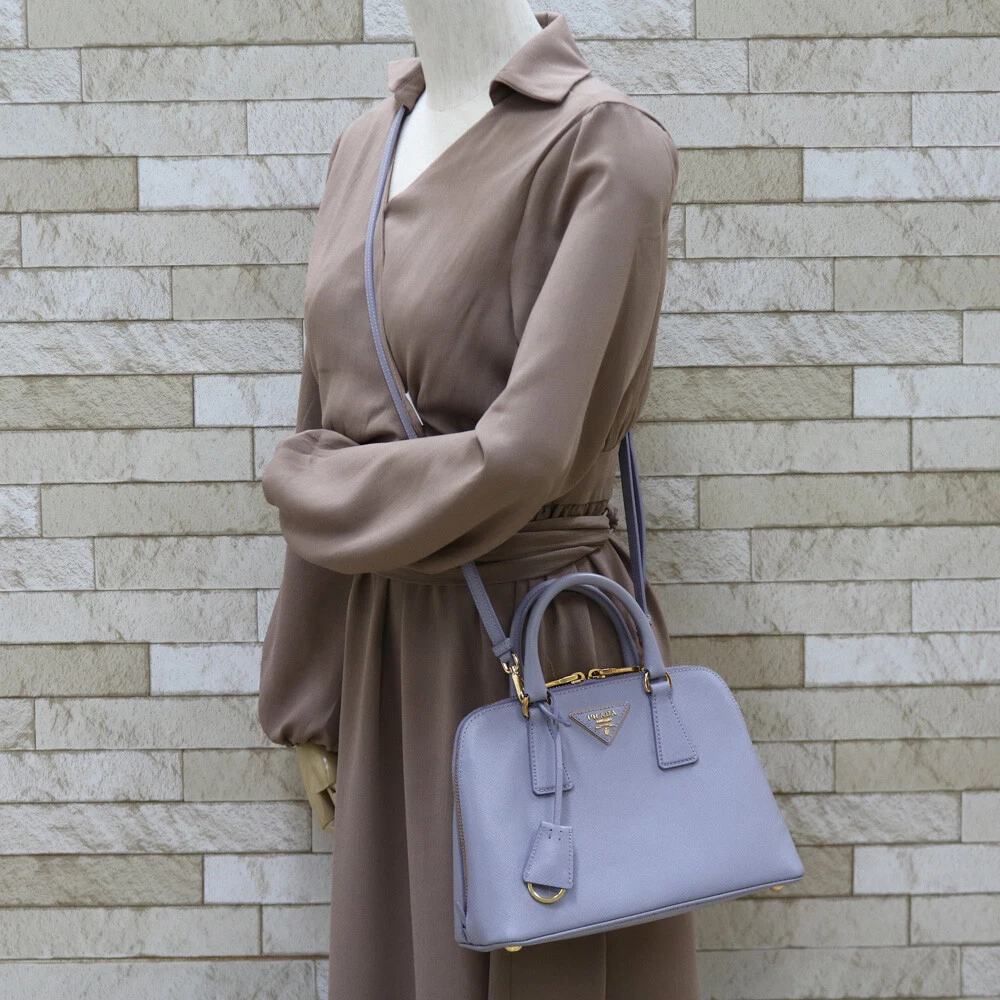 Prada shoulder bag used outlet
