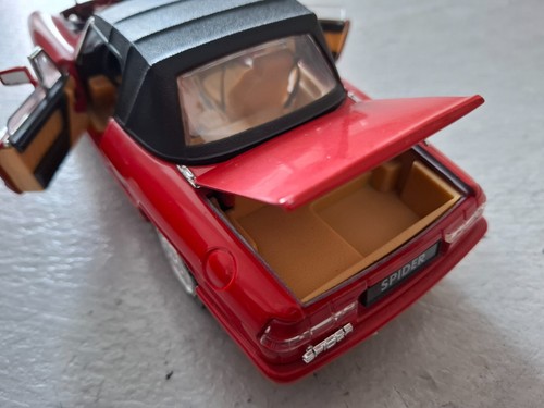 Alfa Romeo Spider, softtop nero, 1966, rosso, 1:18, Jouef Evolution - Foto 17 di 17
