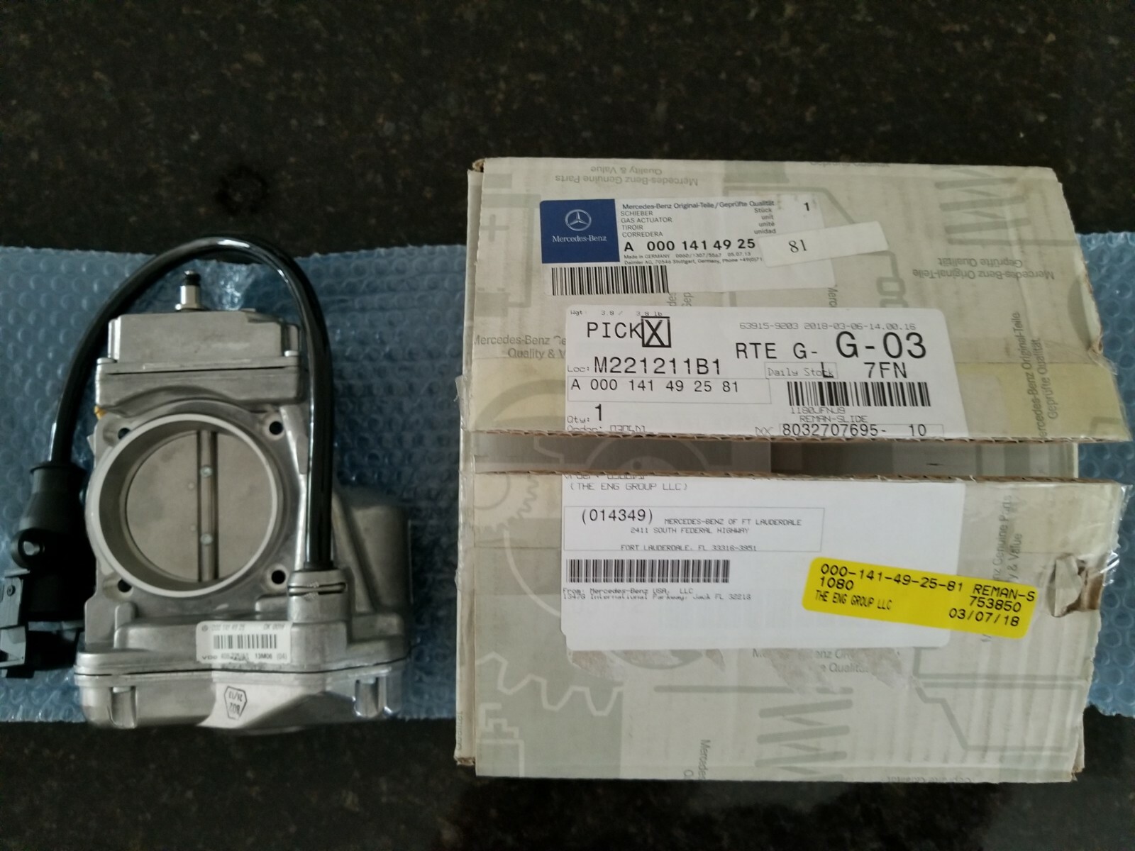 MERCEDES-BENZ A 0001414925 (5725) NEW Throttle Body Housing Assy  