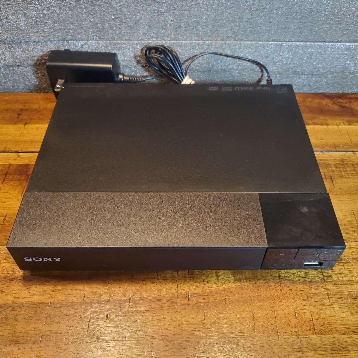 SONY BDP-S1500 Blu-Ray DVD SMART Player - No Remote - TESTED WORKS