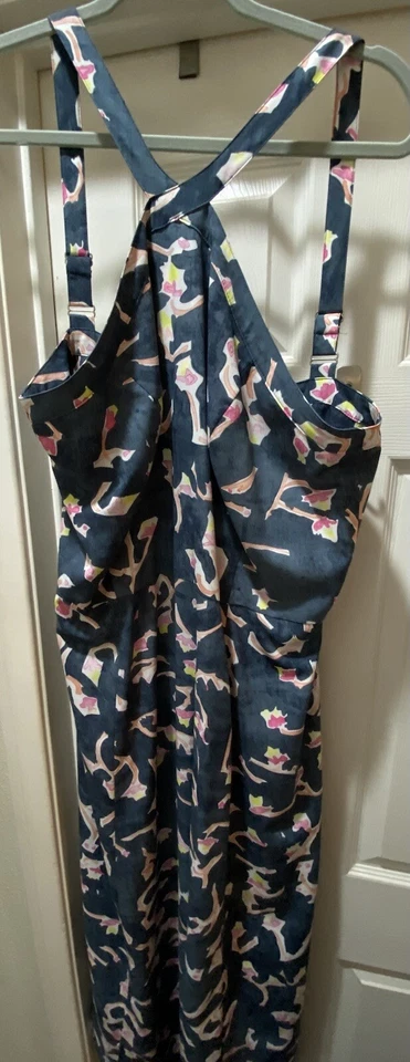 VESTIDO CABI Maxi Vestido Floral Aurora 16 Espalda en T Ajustable Halter Sin Mangas Usado en Excelente Condición Foto 2 de 4