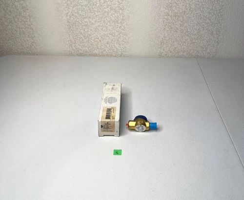 Emerson HMI 1FM3 065397 Liquid Moisture Indicator 3/8 x 3/8 Flare