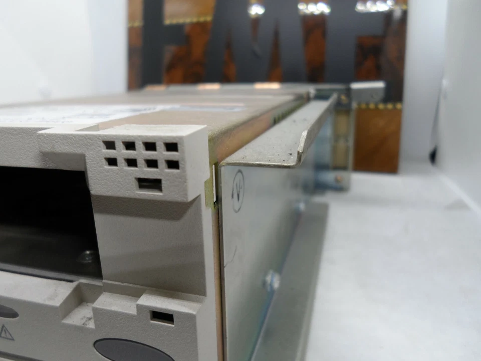 HP Compaq HPE SDLT320 MSL6000 Tape 257322-001 293532-001 70-80014-18 R1-80014-01 - Image 3 of 4