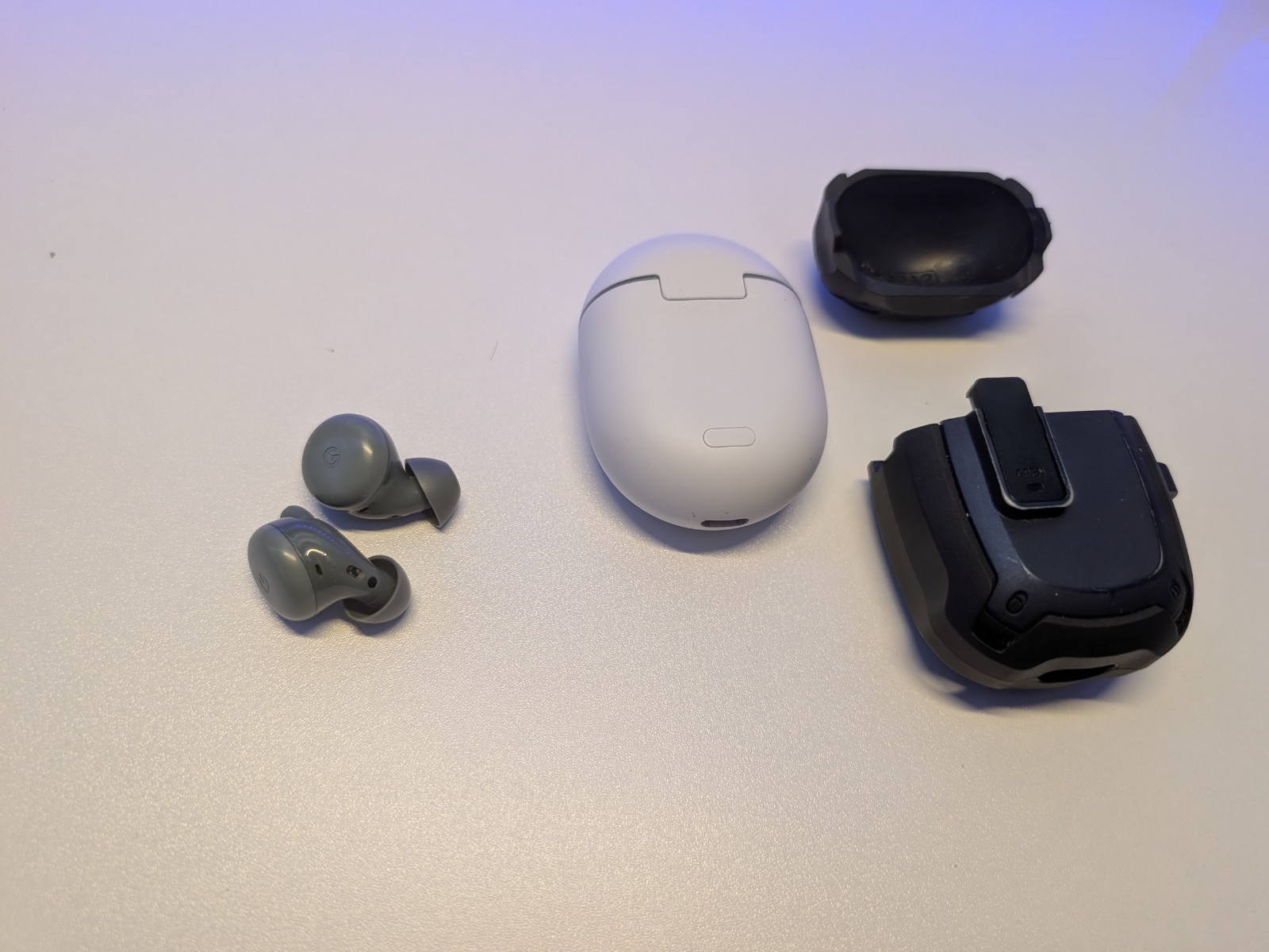 Gray White Black With Charging Case