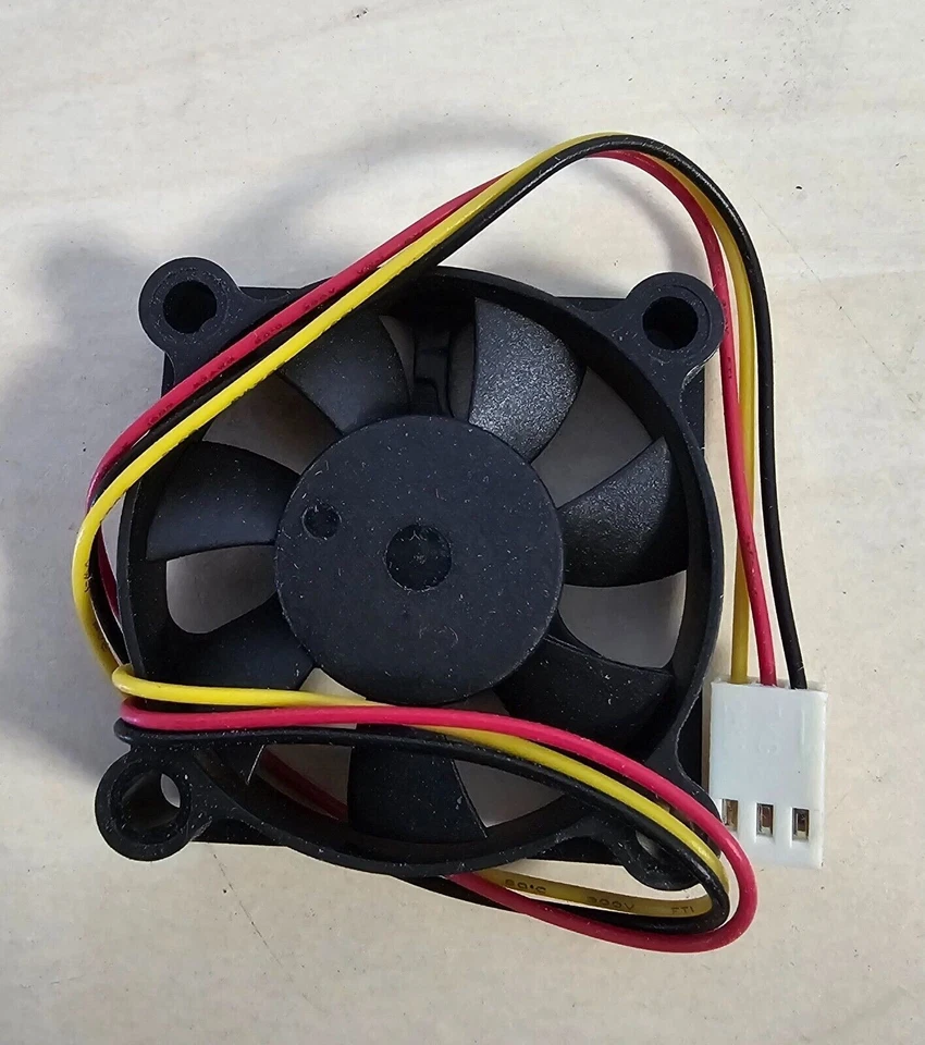 Evercool EC4510L12EA Graphic Card Cooling Fan - Image 2 of 2