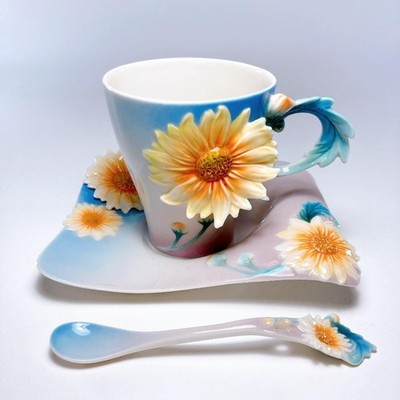 FRANZ Collection Chrysanthemum Cup Saucer Spoon Set