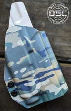 Sig Sauer Fuse w/Streamlight TLR7 HLX Multicam RH Paddle Holster