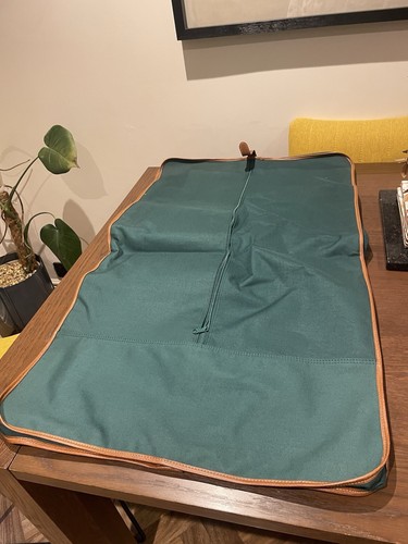 Vintage Ralph Lauren Parfums Green Suit Holder Travel Bag Luggage Folding - Picture 4 of 9