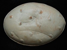 PD27122 VINTAGE 1970s  OVAL-SHAPED LEATHER  WESTERN  COWBOY BELT BUCKLE