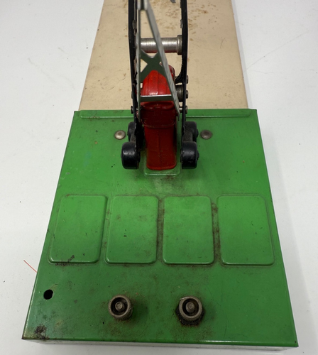 Vintage LIONEL Double Arm Crossing Gate - Not Tested - Picture 3 of 5