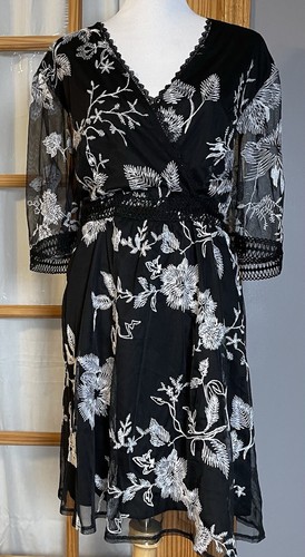 SHEIN Curve Woman’s Mini Dress 4XL White Floral Embroidery Black Mesh Boho Party