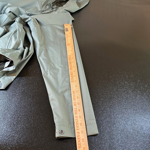 REI Co-op Rain Jacket Lightweight Hooded Outdoor Coat Olive Green Womens 2X - Picture 8 of 9